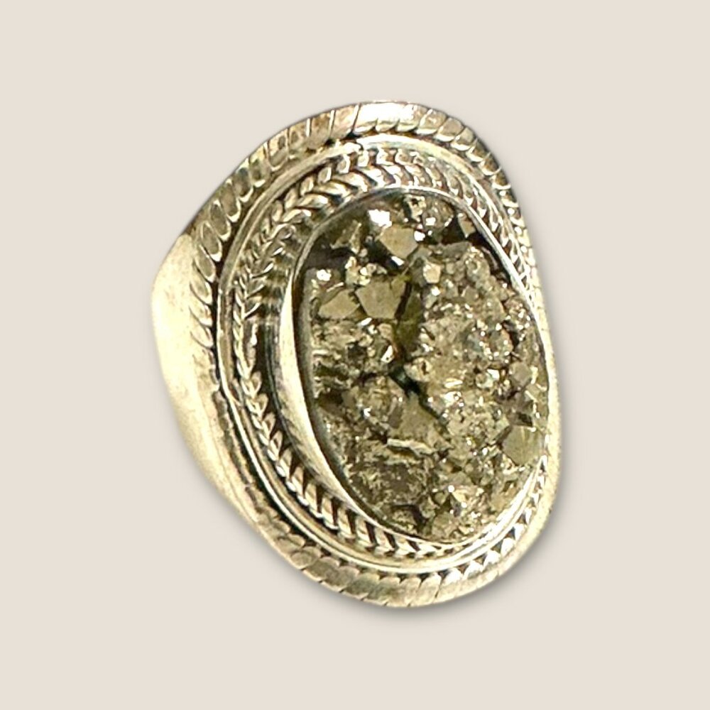Vintage Sterling Silver Pyrite Statement Ring 7.5 Grams Size 7.5 With Intricate - Picture 2 of 5